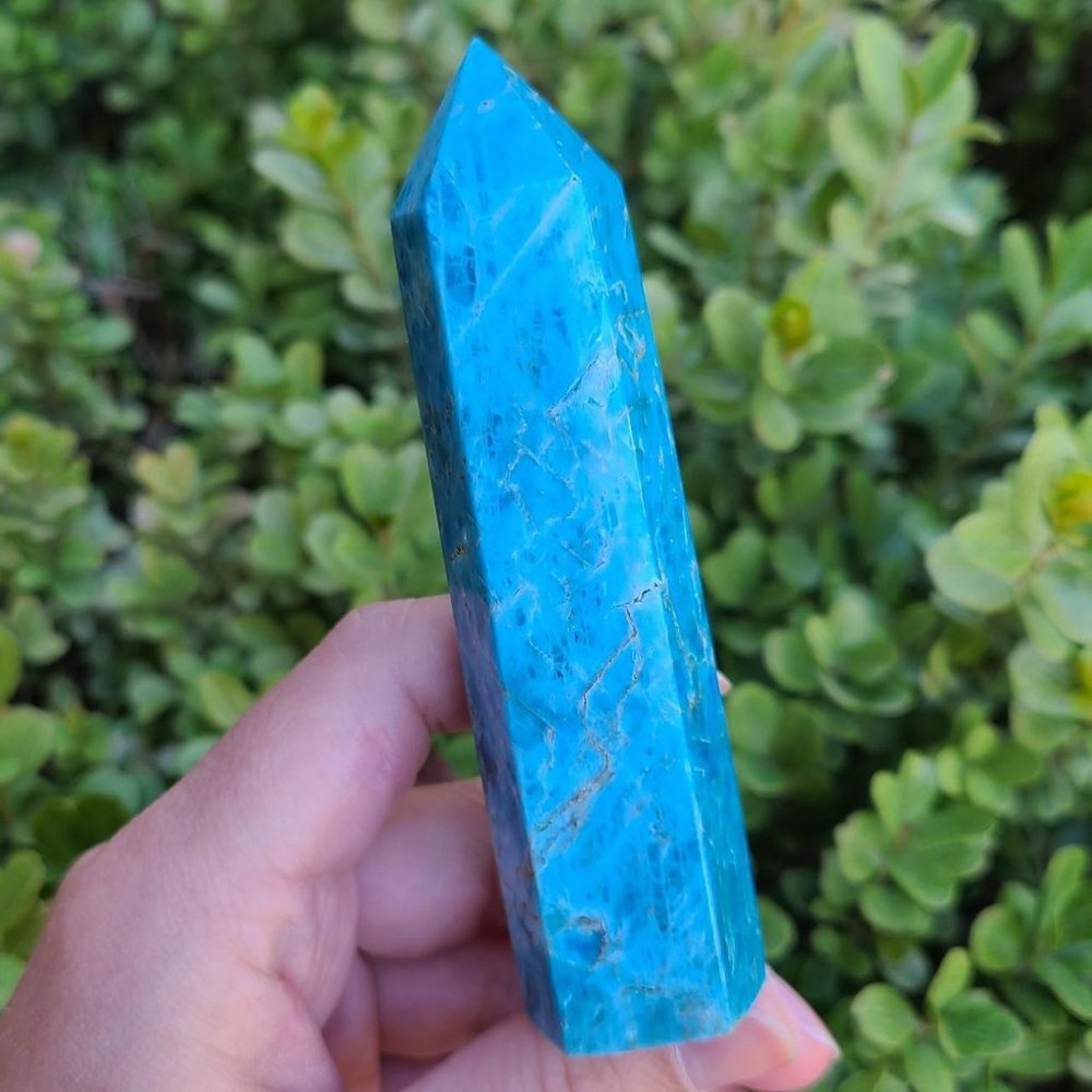 Apatite crystal tower